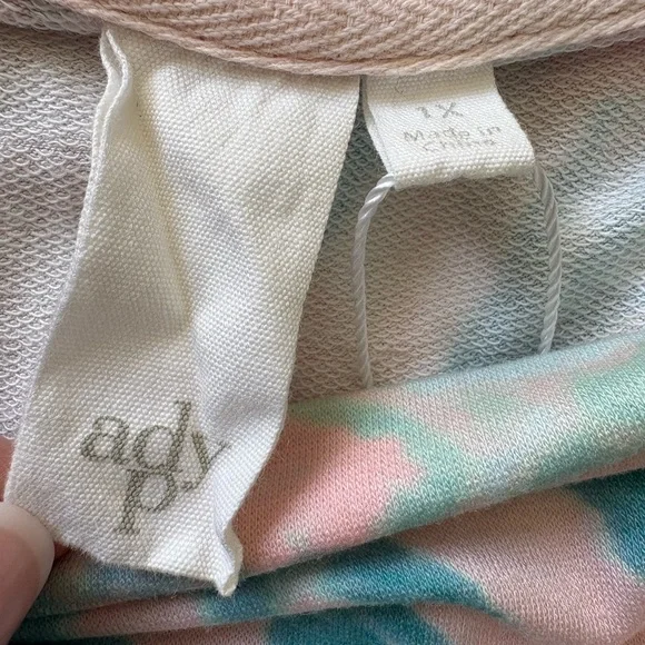 Adyson Parker Tie-Dye Kangaroo Pouch Crew Neck Sweater 1X - Picture 4 of 4